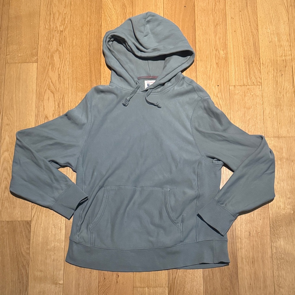 Todd Snyder x Champion - Midweight Popover Hoodie Sweatshirt in Green Smoke
